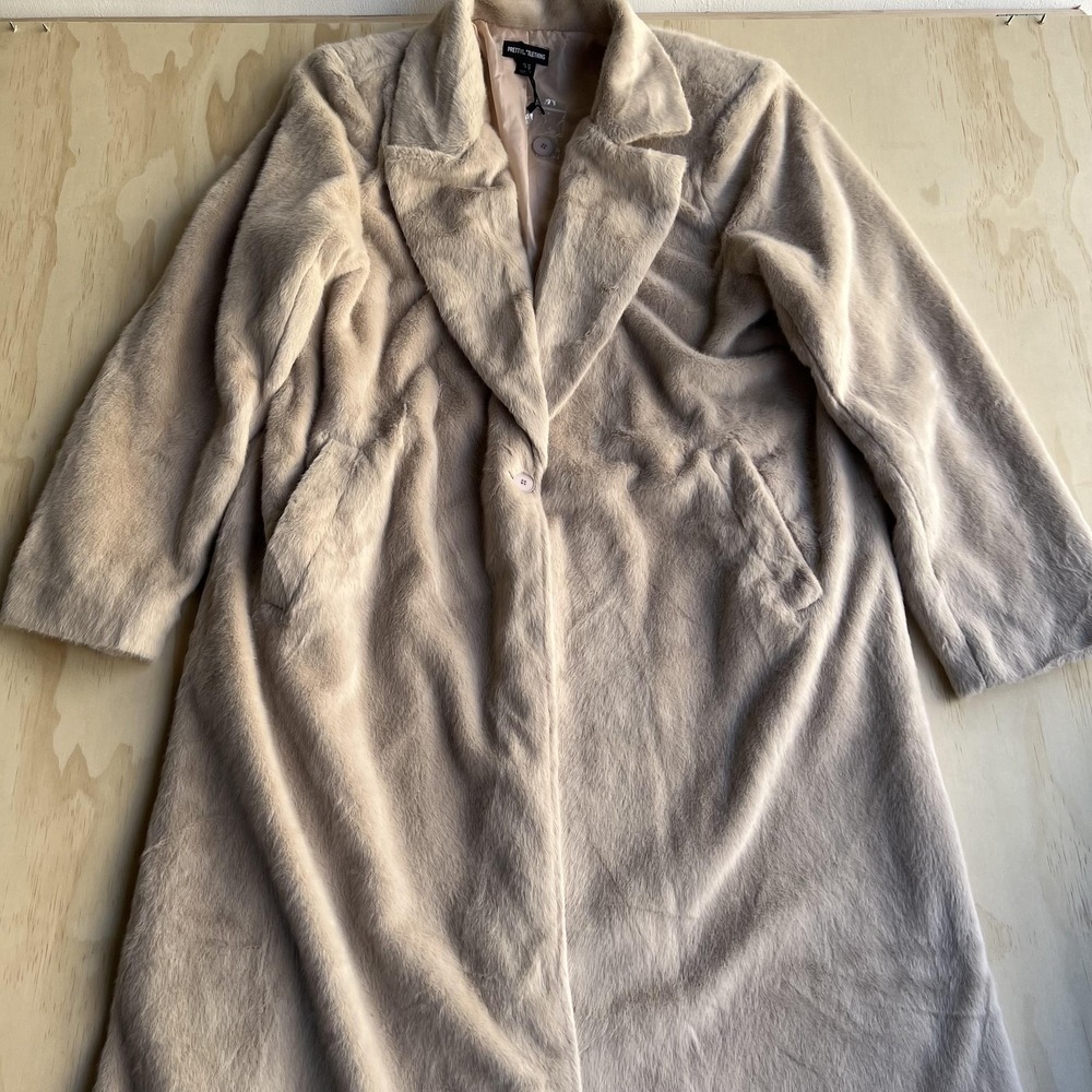PrettyLittleThing Coat Womens 14 Beige‎ Faux Fur Long Button Front Lined Plush